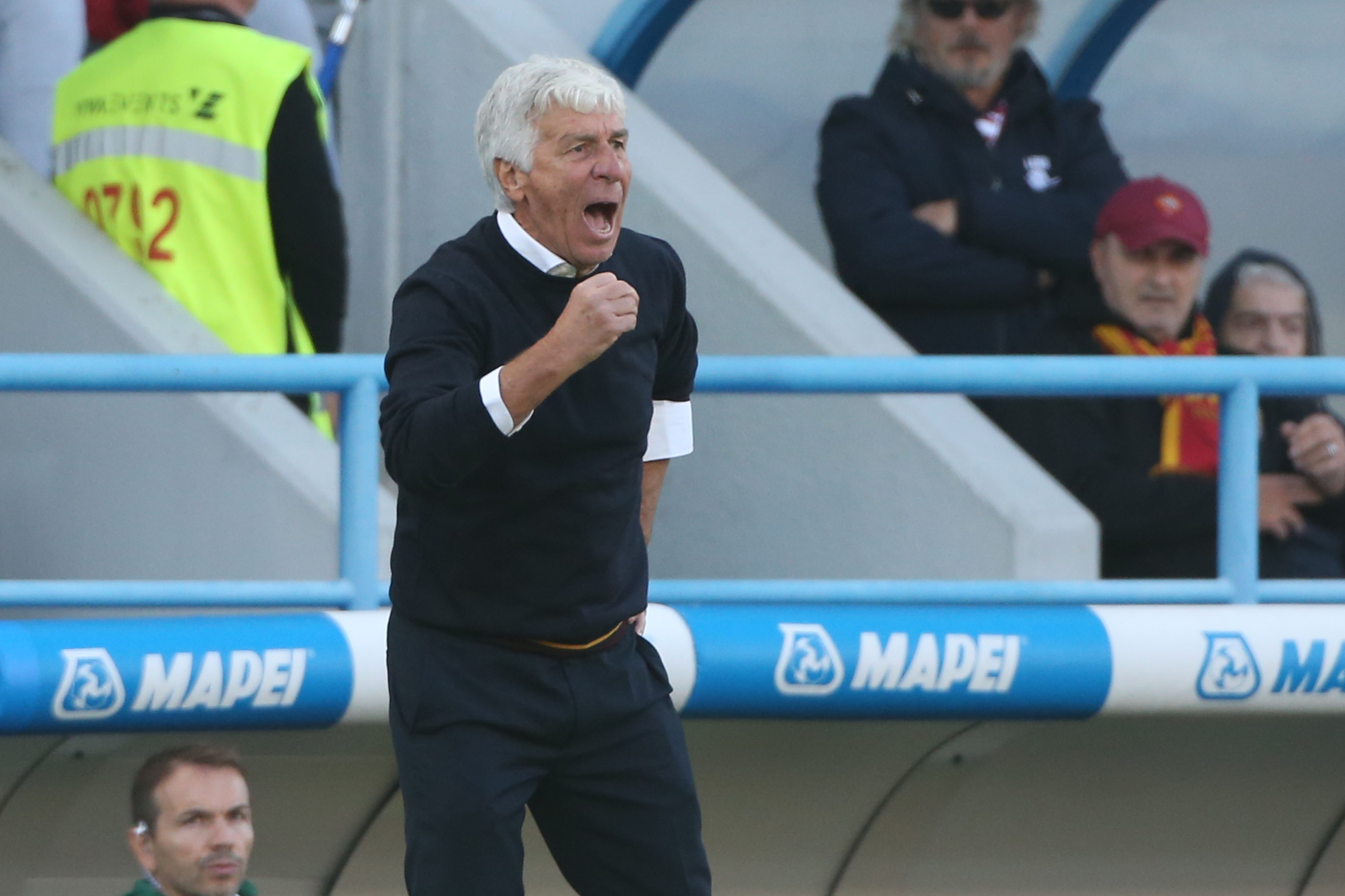 九游体育下载-加斯佩里尼：罗马拥有马伦的买断权，红牌改变了比赛的局势